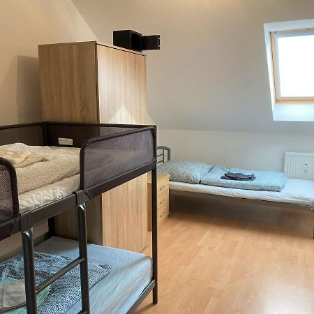 Gaestewohnung 4-Raum Wohnung Fuer 2-8 Personen Zwickau Exteriör bild