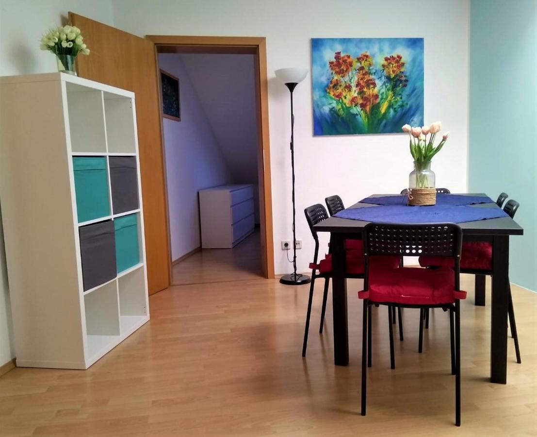 Gaestewohnung 4-Raum Wohnung Fuer 2-8 Personen Zwickau Exteriör bild