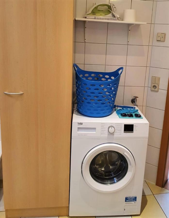 Gaestewohnung 4-Raum Wohnung Fuer 2-8 Personen Zwickau Exteriör bild